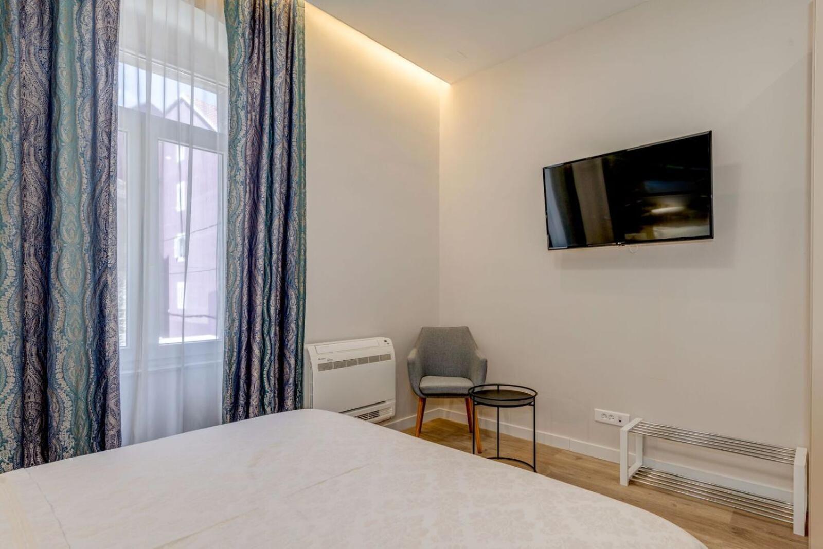 Royal Theatre Apartment Сплит Экстерьер фото